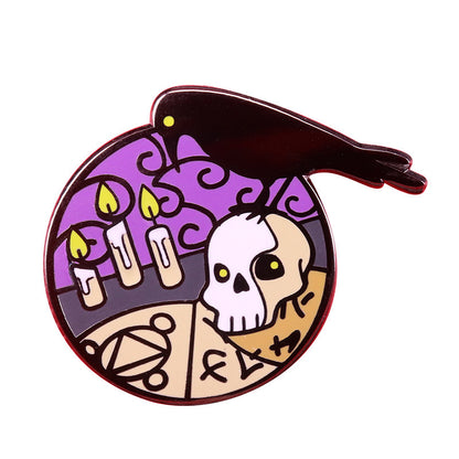 Dungeons & Dragons ‘Raven and Skull’ Enamel Pin