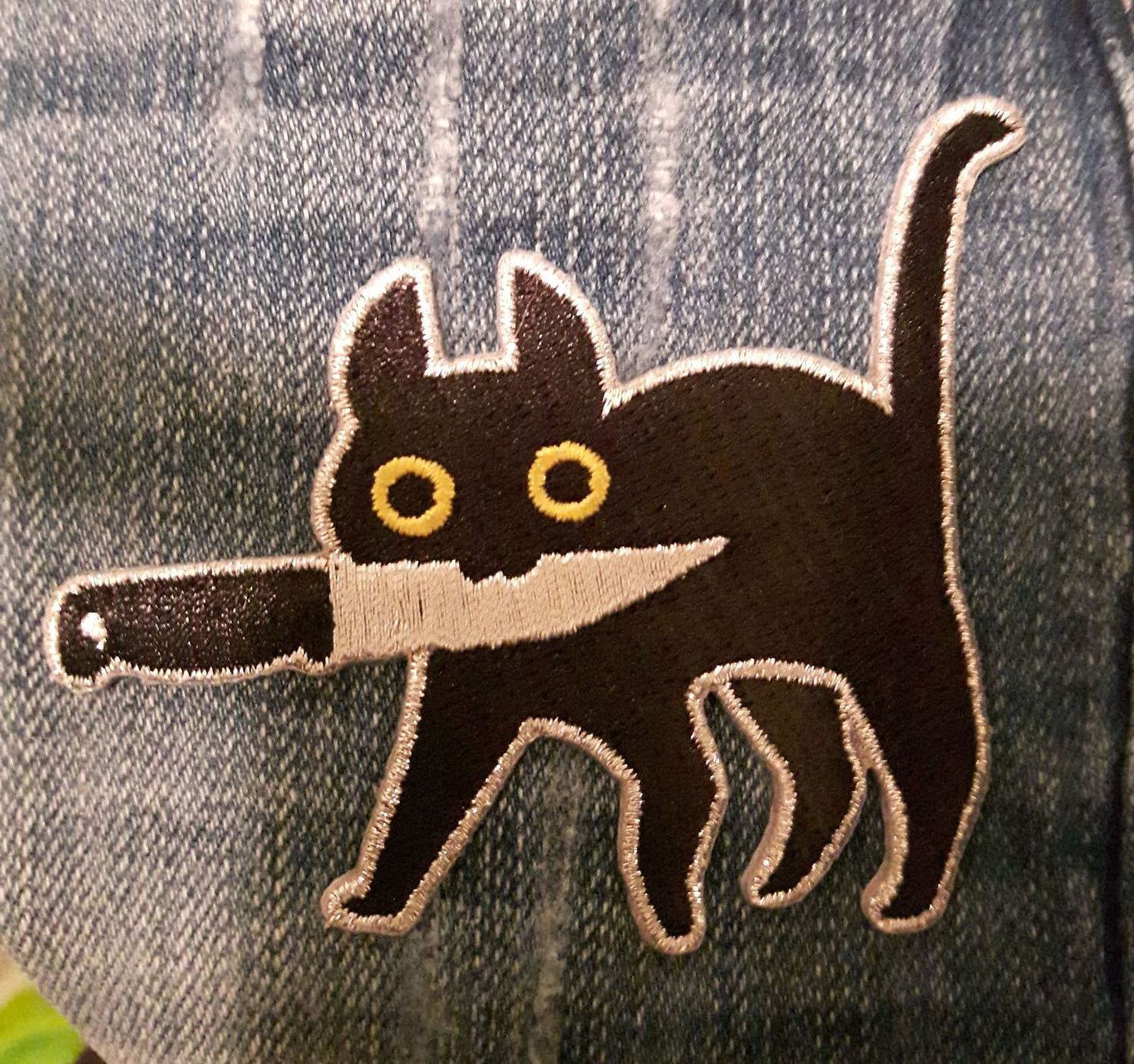 Knifecat embroidered patch
